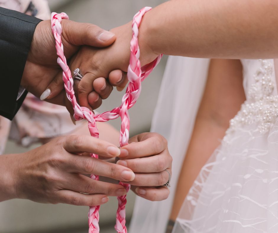 Handfasting.  Indianapolis Wedding Officiant Services.  Marry Me In Indy!